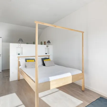 Amazing Views From Terrace 2bed In Ajuda Sleeps 6 *